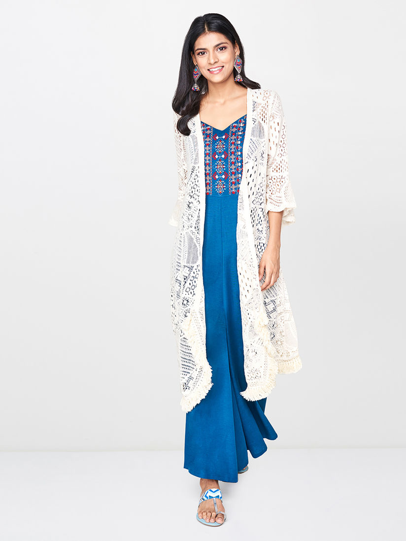 Global Desi Ethnic Jackets Buy Global Desi White Shrug Online Nykaa Fashion See more ideas about global desi, desi and fashion.
