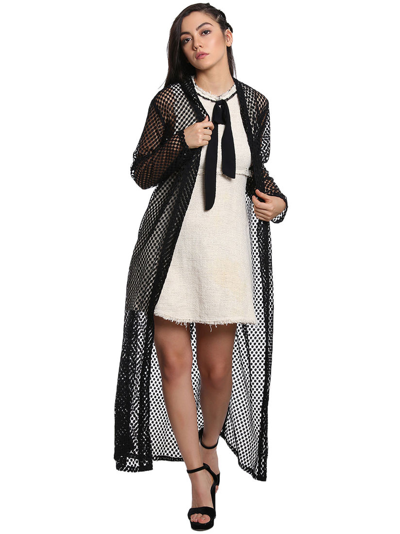 maxi shrug