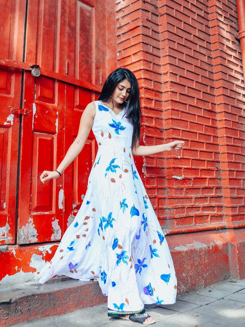 Floral dress with buttons Clearance