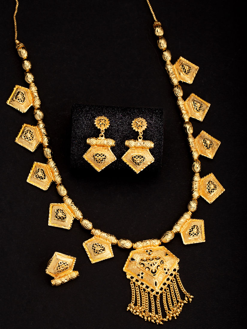Voylla Jewellery Sets Buy Voylla Gold Plated Traditional Eastern Necklace With Ring Earring Online Nykaa Fashion Get latest verified voylla coupons and offers for jewellery, earrings,bracelets,chains,necklace sets and nose pins. voylla gold plated traditional eastern necklace with ring earring