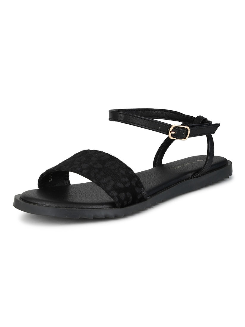 van heusen sandals online