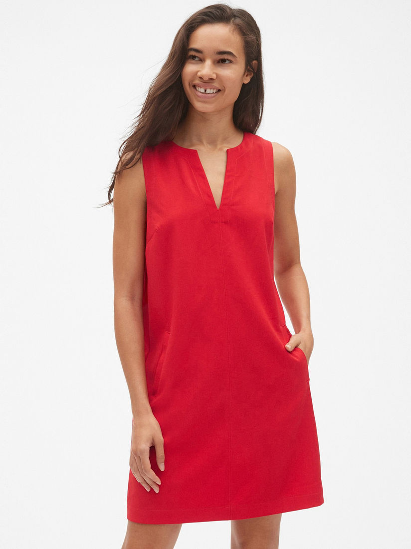 GAP Dresses : Buy GAP Red Solid Dress