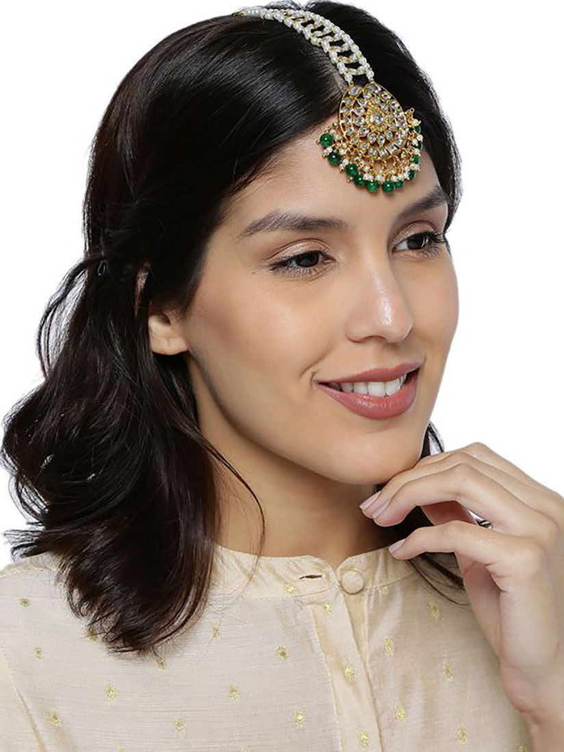 Zaveri Pearls Head Accessories: Buy Zaveri Pearls Gold Tone Kundan And Pearls Traditional Maang Tikka Online | Nykaa Fashion